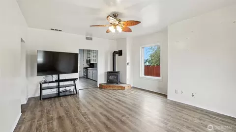 3107 Roosevelt Ave E, Enumclaw, WA 98022 photo 12