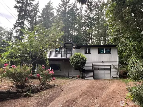 4452 NW Anderson Hill Rd, Silverdale, WA 98383