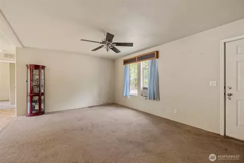 164 Sleeper Rd, Oak Harbor, WA 98277 photo 5