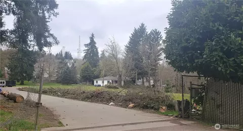 Undisclosed, Federal Way, WA 98023