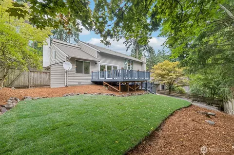 Exterior - 330 221st St SE, Bothell, WA 98021 photo 7 of 7