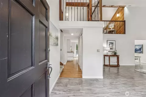 Entry Way - 330 221st St SE, Bothell, WA 98021 photo 2 of 3