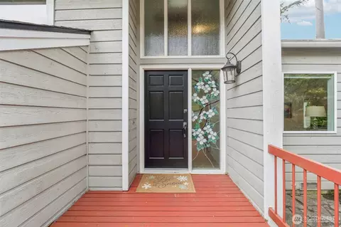 Entry Way - 330 221st St SE, Bothell, WA 98021 photo 1 of 3