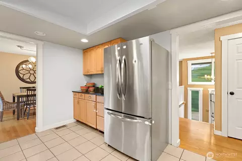 21811 1st Ave W, Bothell, WA 98021 photo 9