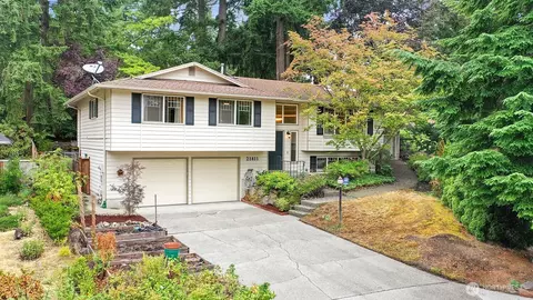 21811 1st Ave W, Bothell, WA 98021