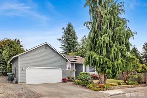 2069 Oxford Ct, Ferndale, WA 98248
