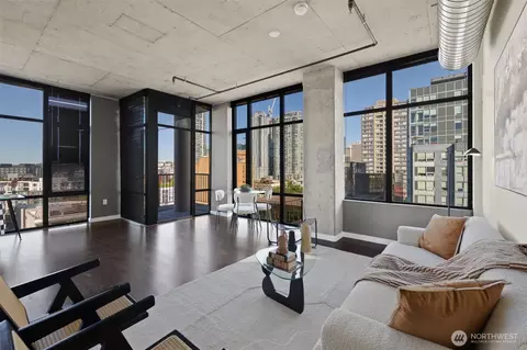 2720 3rd Ave #1108, Seattle, WA 98121