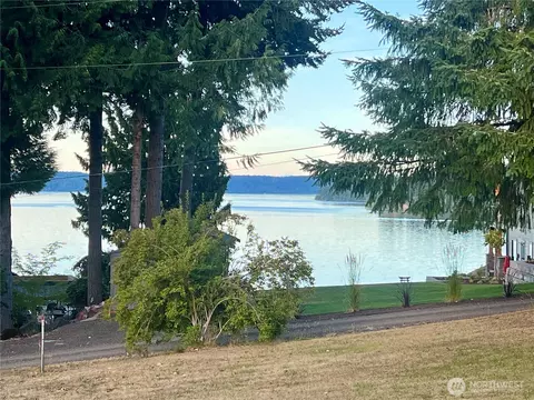 2708 142nd Ave SW, Lakebay, WA 98349
