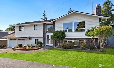 1832 SE 16th Pl, Renton, WA 98055