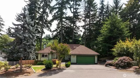 2051 NE Marina Vista Ct, Poulsbo, WA 98370