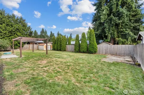 Exterior - 614 217th St SW, Bothell, WA 98021 photo 6 of 8
