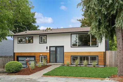6545 33rd Ave S, Seattle, WA 98118