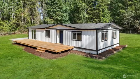 1908 394th St S, Roy, WA 98580