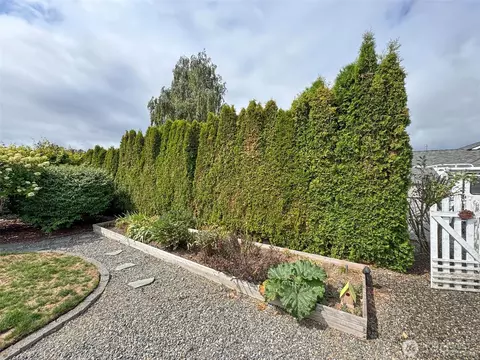 Exterior - 80 Cherrywood Pl, Sequim, WA 98382 photo 7 of 8