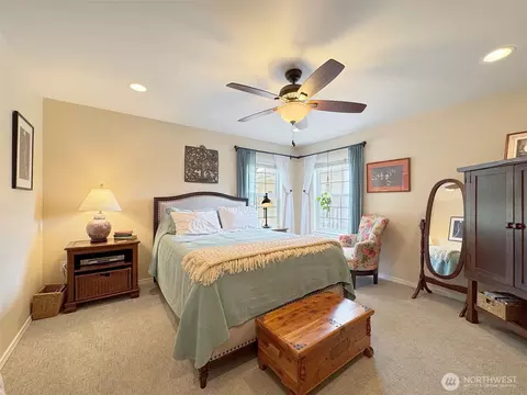 Bedroom - 80 Cherrywood Pl, Sequim, WA 98382 photo 3 of 4