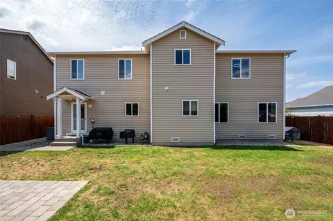 Exterior - 1114 Ross Ave NW, Orting, WA 98360 photo 8 of 10