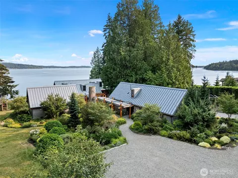 13616 Thomas Rd NW, Gig Harbor, WA 98329