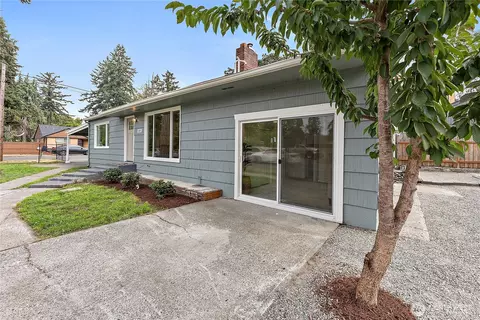 11803 C St S, Parkland, WA 98444
