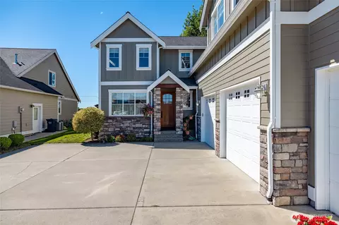 1739 Emerald Way, Lynden, WA 98264