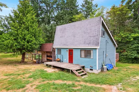 406 E Madrona Blvd NW, Lakebay, WA 98349