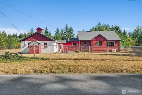 1335 Centralia Alpha Rd, Chehalis, WA 98532