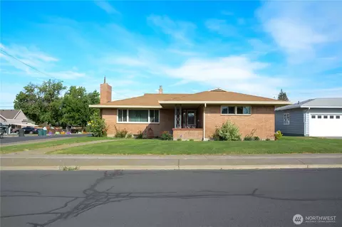 310 W 9th Ave, Ritzville, WA 99169