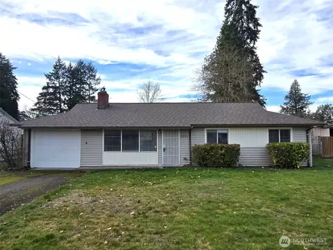 8906 Lenox Ave SW, Lakewood, WA 98498