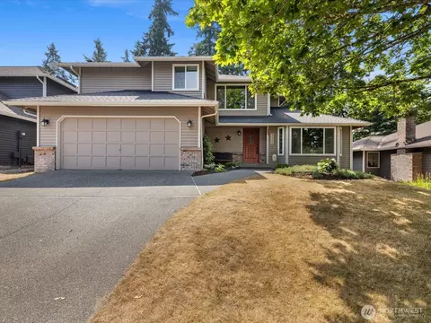 9906 242nd Pl SW, Edmonds, WA 98020