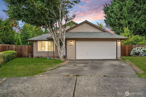 5905 Crimson Ct SE, Lacey, WA 98513
