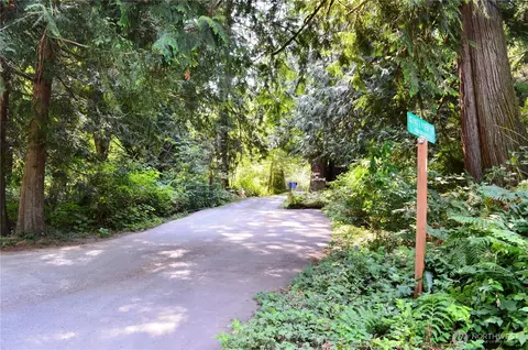 954 Kings View Ln, Sedro Woolley, WA 98284