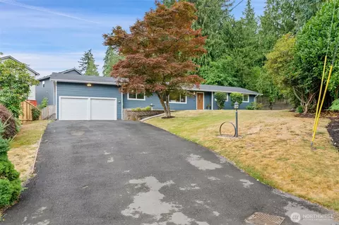 8 157th Pl SE, Bothell, WA 98012