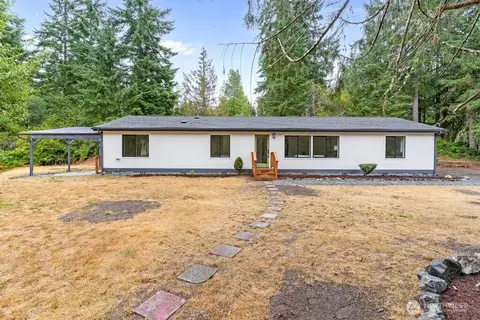 10999 Harland Ln SE, Port Orchard, WA 98367
