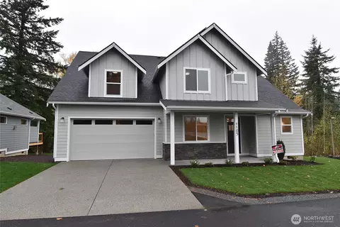 1105 Whidbey St, Bellingham, WA 98229