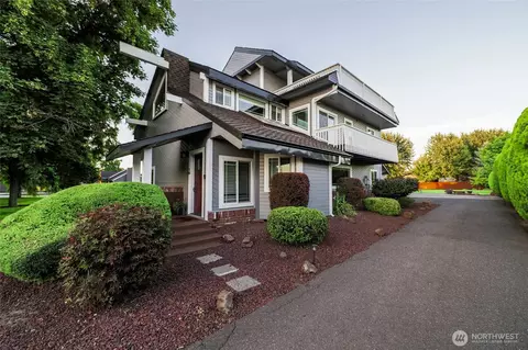 2461 Plaza Way, Walla Walla, WA 99362