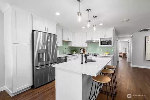 Kitchen - 21515 4th Ave W #A71, Bothell, WA 98021 photo 3 of 4