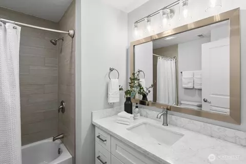 Bath - 21515 4th Ave W #A71, Bothell, WA 98021 photo 2 of 2