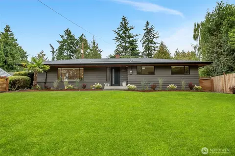 19516 14th Ave NW, Shoreline, WA 98177
