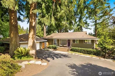 820 W Sunset Way, Issaquah, WA 98027