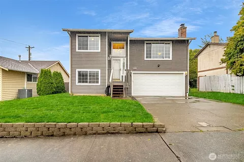 5106 Green Hills Ave NE, Tacoma, WA 98422