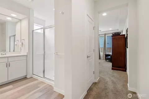 Entry Way - 1382 Boyle St, Enumclaw, WA 98022 photo 2 of 2