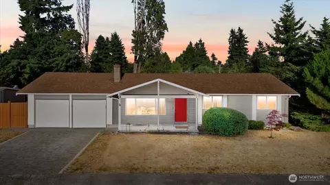 16430 125th Ave SE, Renton, WA 98058