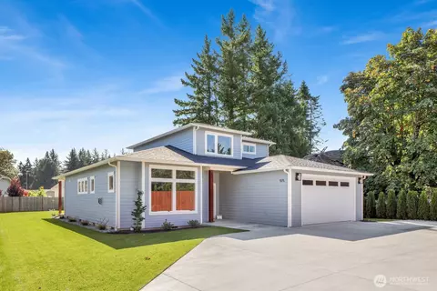 515 17th St, Lynden, WA 98264