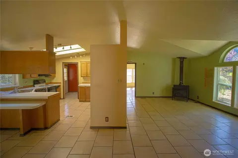 81 E Palmer St, Sequim, WA 98382 photo 12