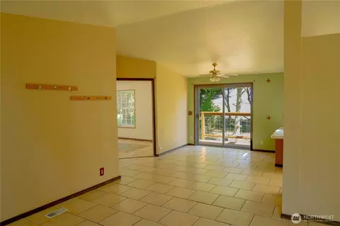 81 E Palmer St, Sequim, WA 98382 photo 10