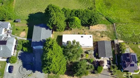 81 E Palmer St, Sequim, WA 98382 photo 6