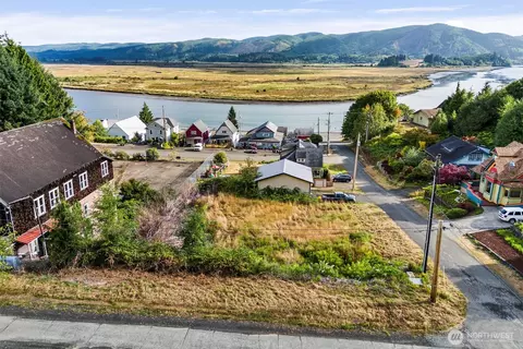 0 X Ferry St, South Bend, WA 98586
