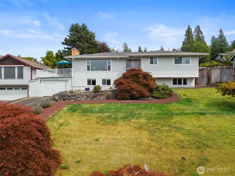 22894 Carmella Rd NW, Poulsbo, WA 98370