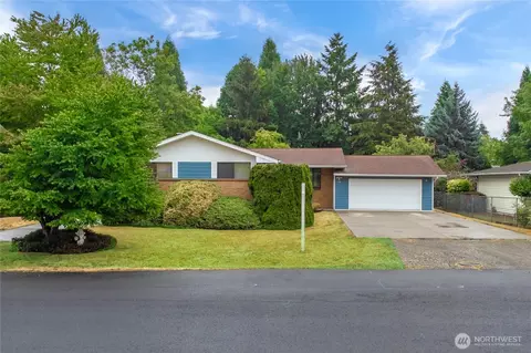 750 Hilltop Ave, Kent, WA 98031