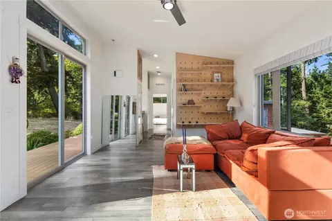 Living - 11 Pooh Pl, Eastsound, WA 98245 photo 3 of 4