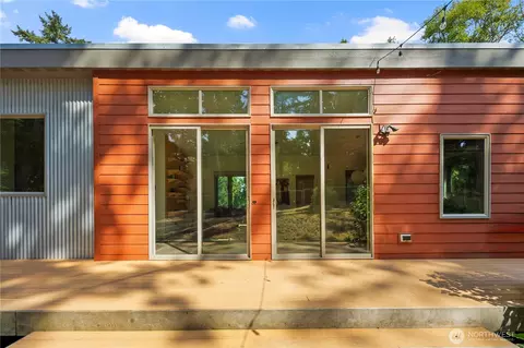 Exterior - 11 Pooh Pl, Eastsound, WA 98245 photo 6 of 12